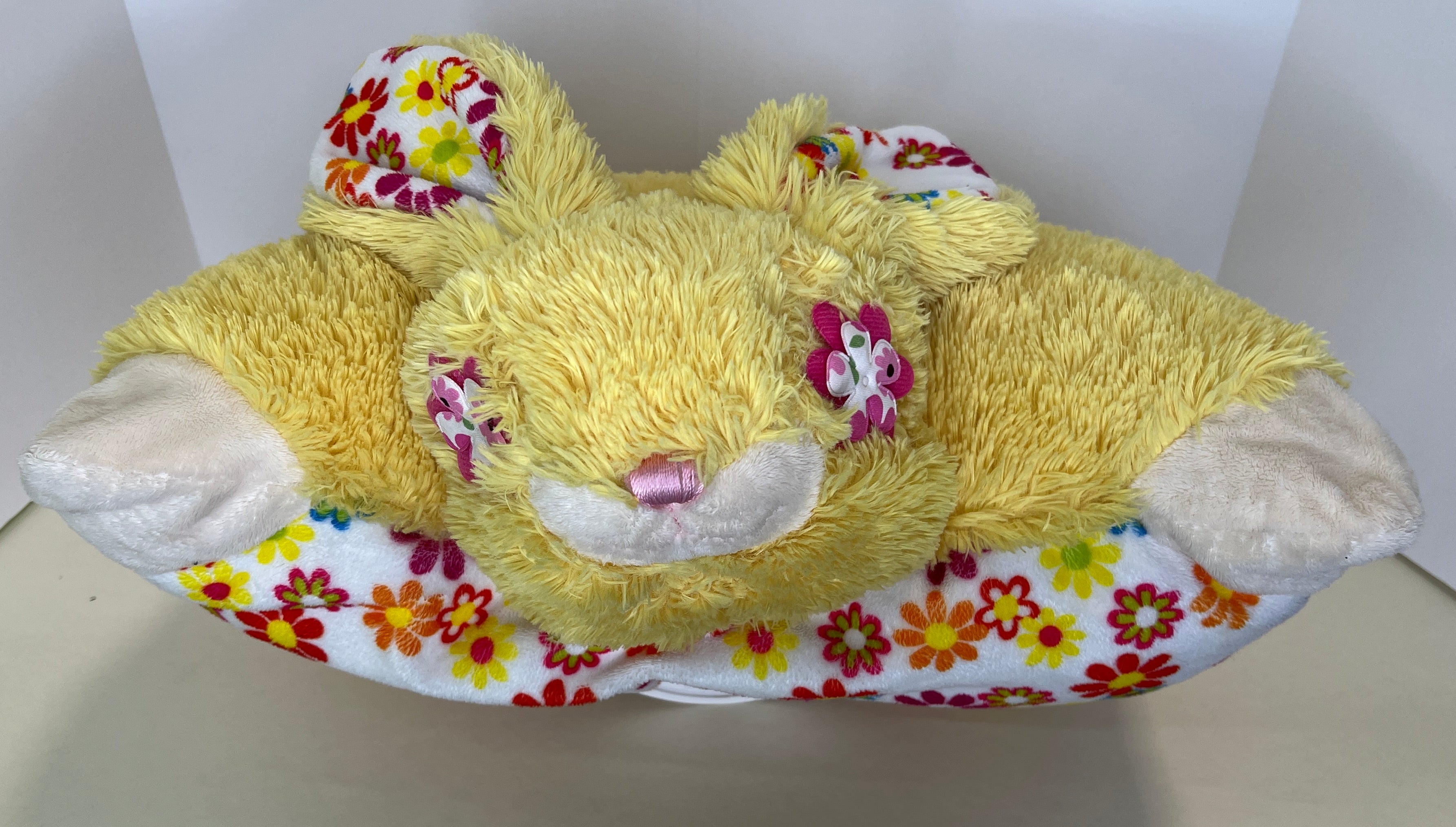 Pillow Pals Squeaky Stuffed Dog Toys: M, L & XL