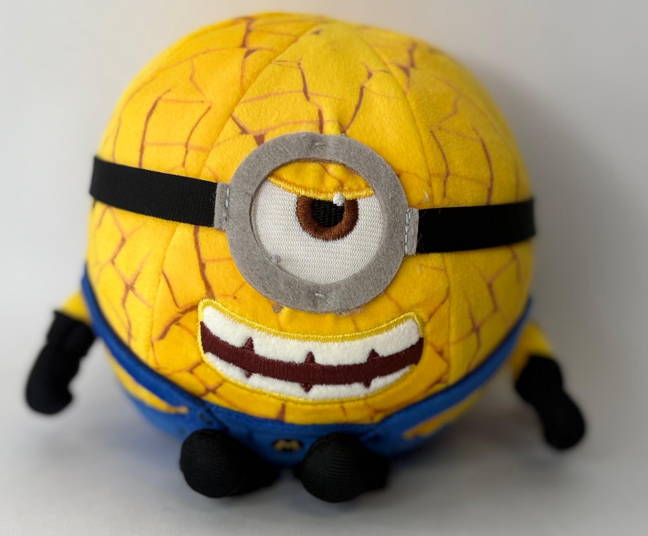 Minions & Friends: All Sizes