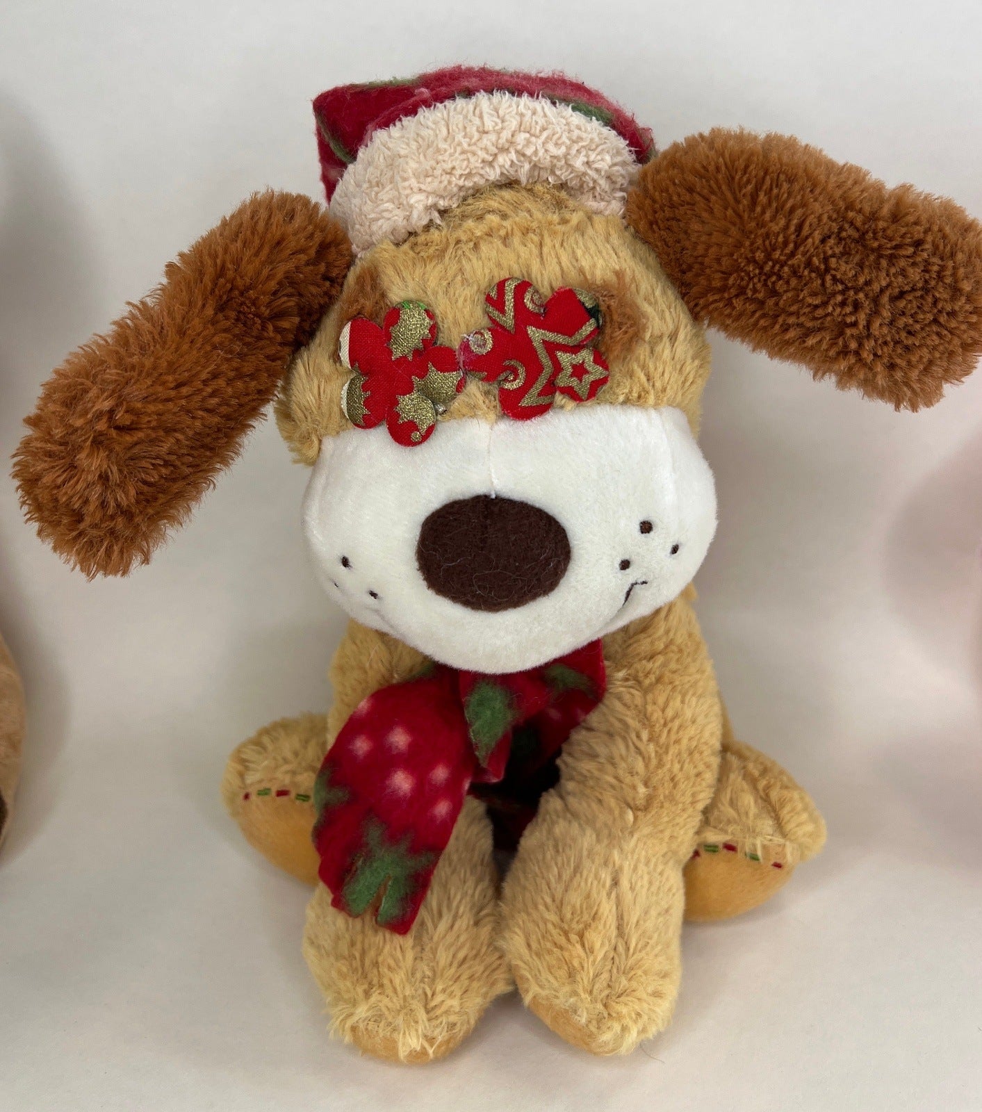 50% OFF! Medium Stuffed & SQUEAKY Holiday Dog Toys