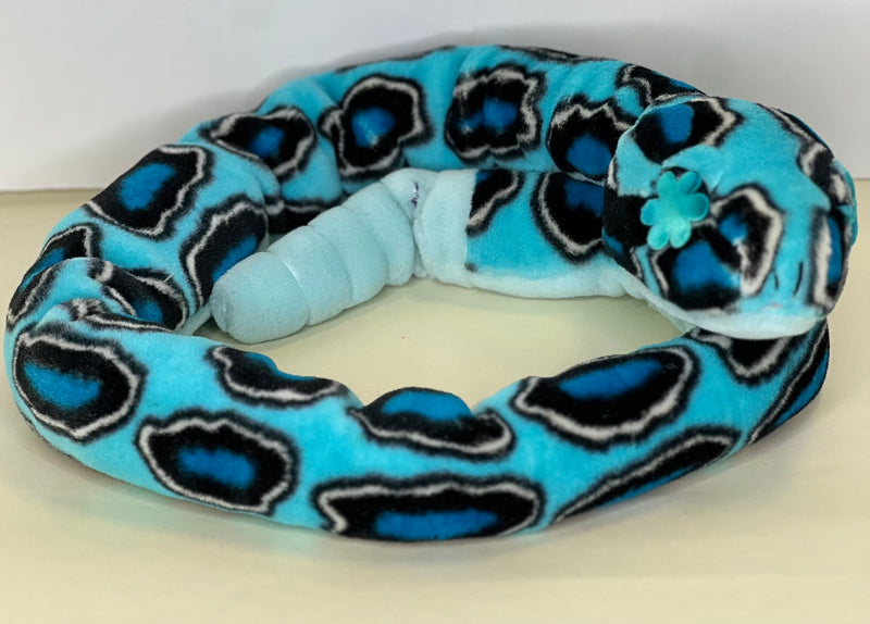 25% OFF! Stuffed & Squeaky Snake Multiple Squeaker Dog Toys