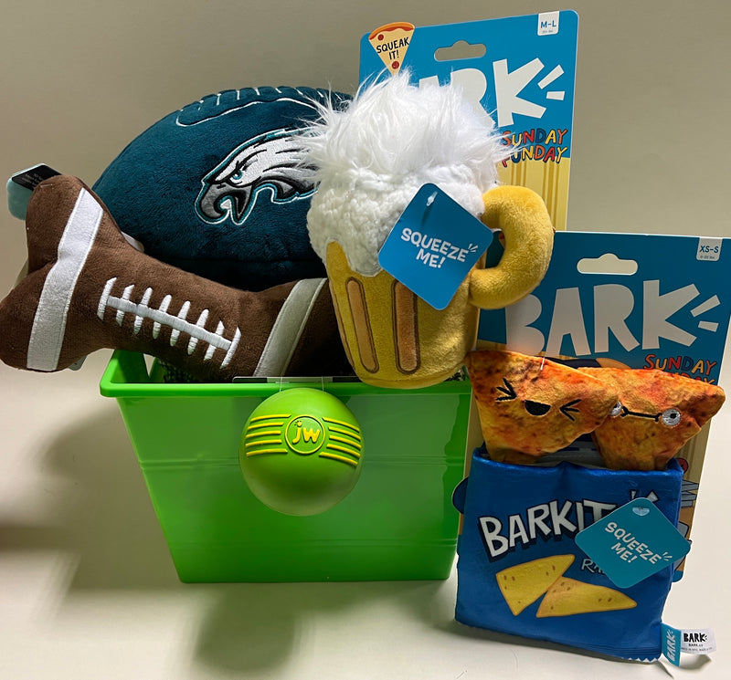 ONLY ONE! Philadelphia Eagles FOOTBALL Super Bowl Dog Toys Gift Basket