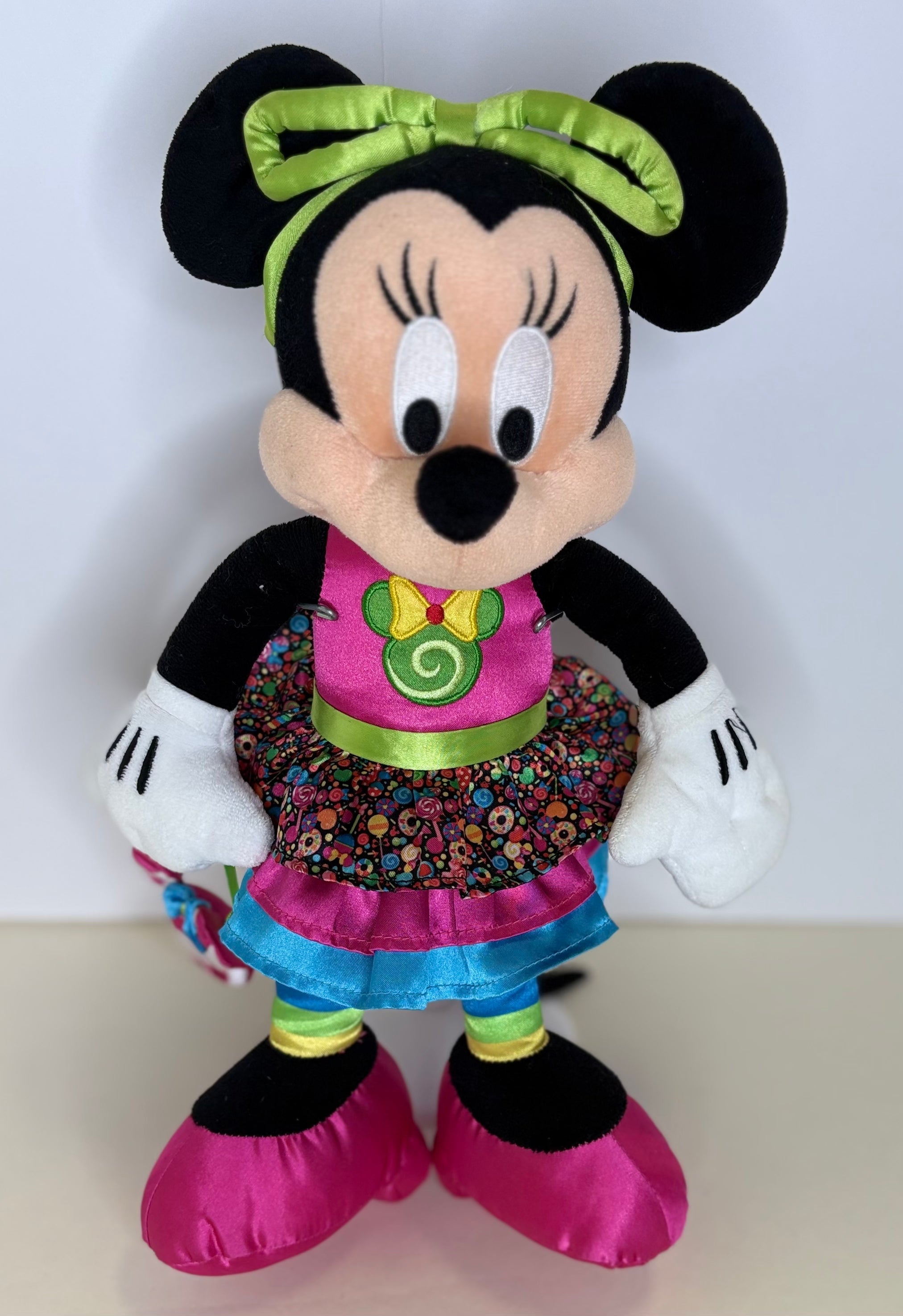 Minnie Mouse Stuffed Dog Toys: Squeak & NO Squeak, All Sizes