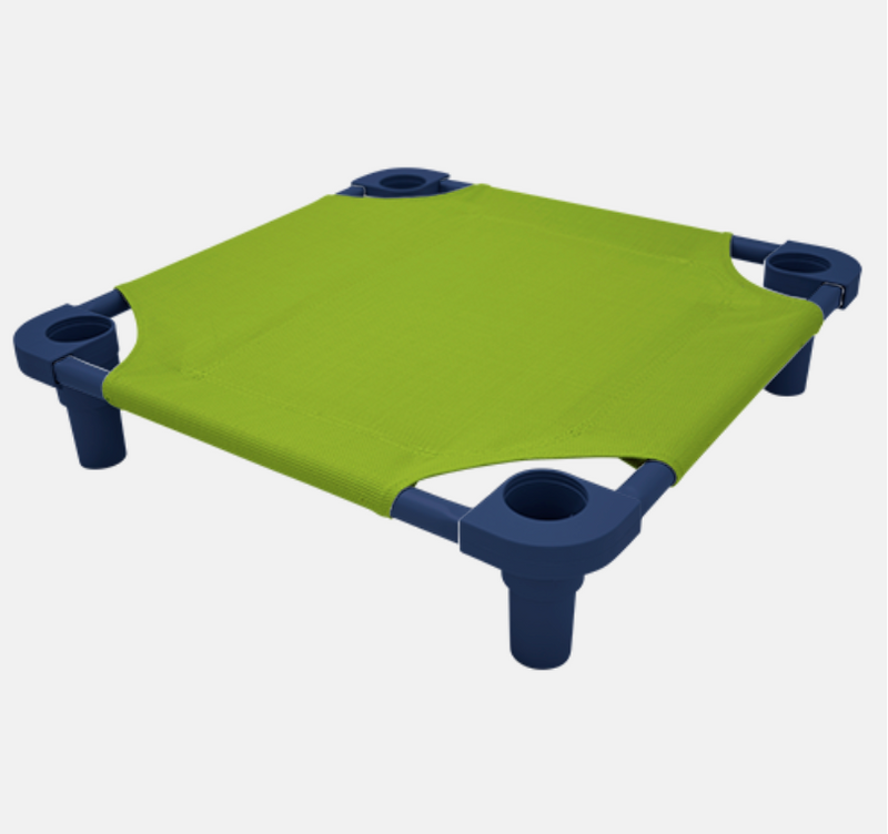 4Legs4Pets Elevated Pet Bed: SEATTLE Football Team Spirit