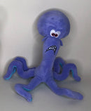 Medium 'Toon Town Famous Character Stuffed & Squeaky Dog Toys: 8"-10"